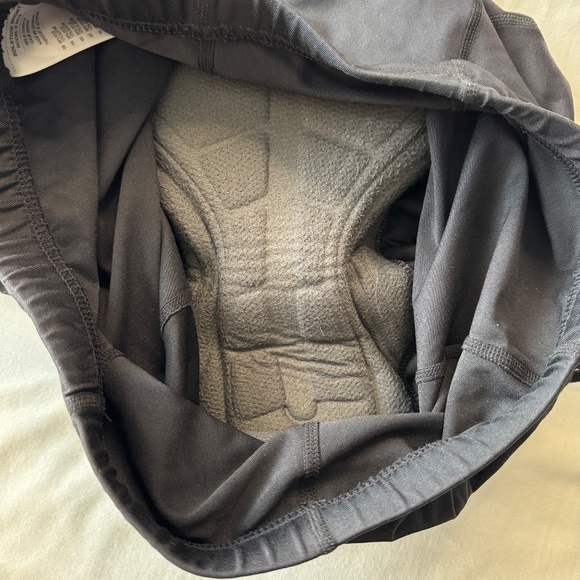 Bontrager Men's Large Padded Solstice Cycling Shorts Black Model# 9518 Outdoor - Picture 11 of 15